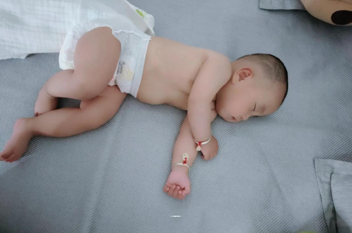 淇县宝宝发烧可以喝牛奶吗